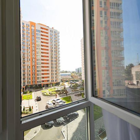 Petrovdom Apartments 78-170 In Rc Nivki Park, 67А Beresteiskyi Avenue Kyiv Exterior photo