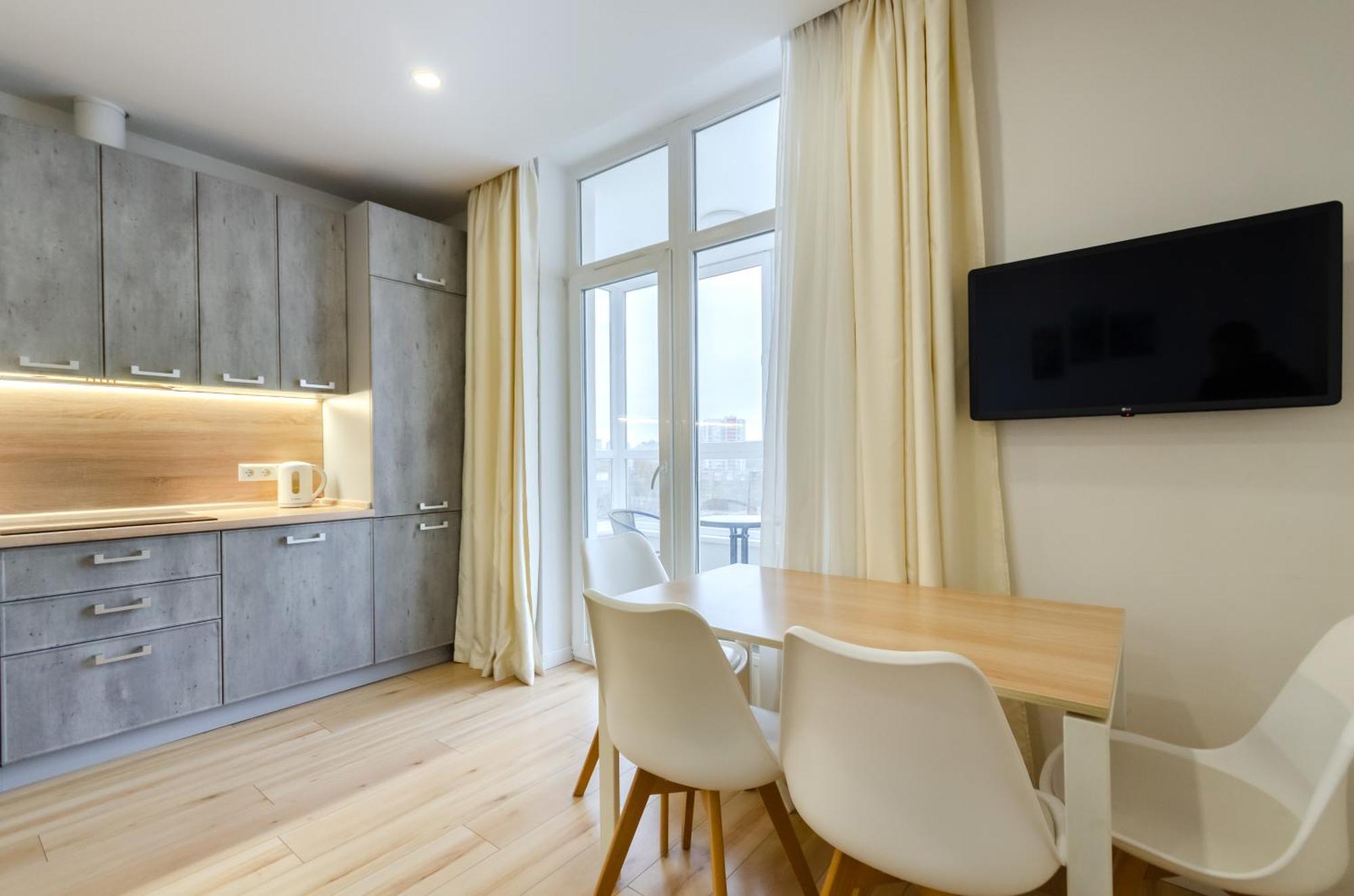 Petrovdom Apartments 78-170 In Rc Nivki Park, 67А Beresteiskyi Avenue Kyiv Exterior photo
